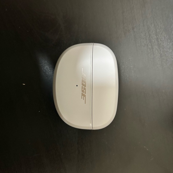 Bose quiet comfort earbuds - Picture 6 of 9